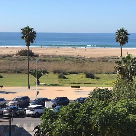 Conil Frente A La Playa Carril De La Fuente Conil De La Frontera Exterior foto